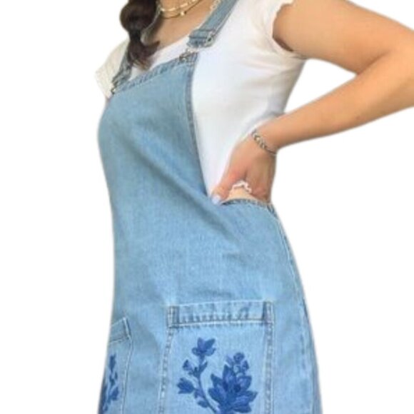 Forever 21 Women's Embroidered Floral Blue Denim Skirt Overall Pockets Sz Large - Picture 3 of 9